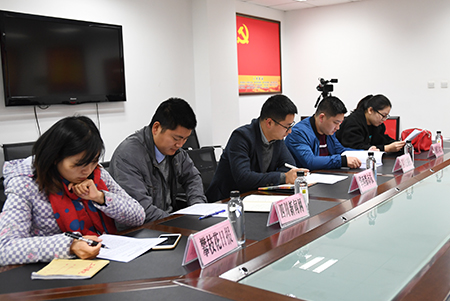 H:\u56fe片新闻图片\u7b2c二场新闻通气会.jpg